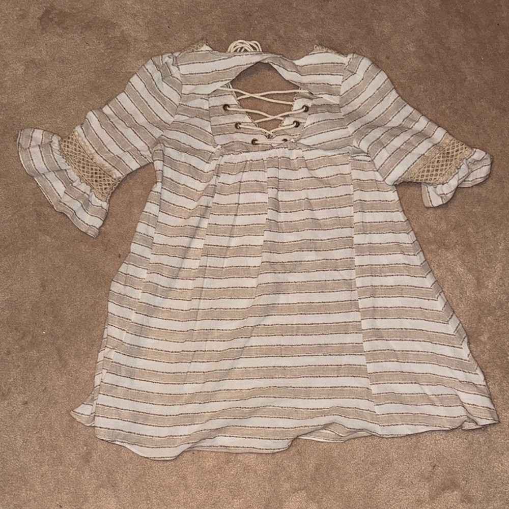 POL Striped Mini Dress in Beige and White - Picture 2 of 4